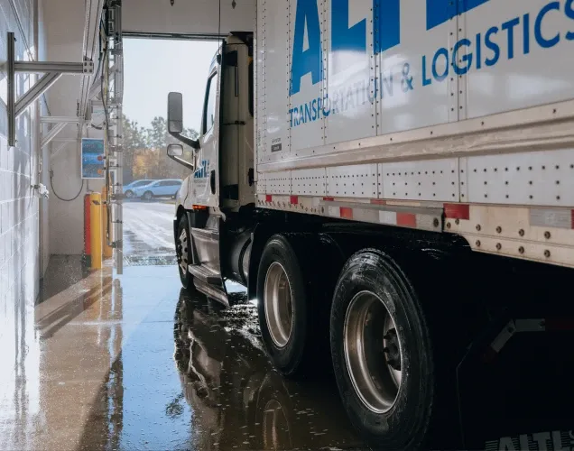 Truck & Fleet
