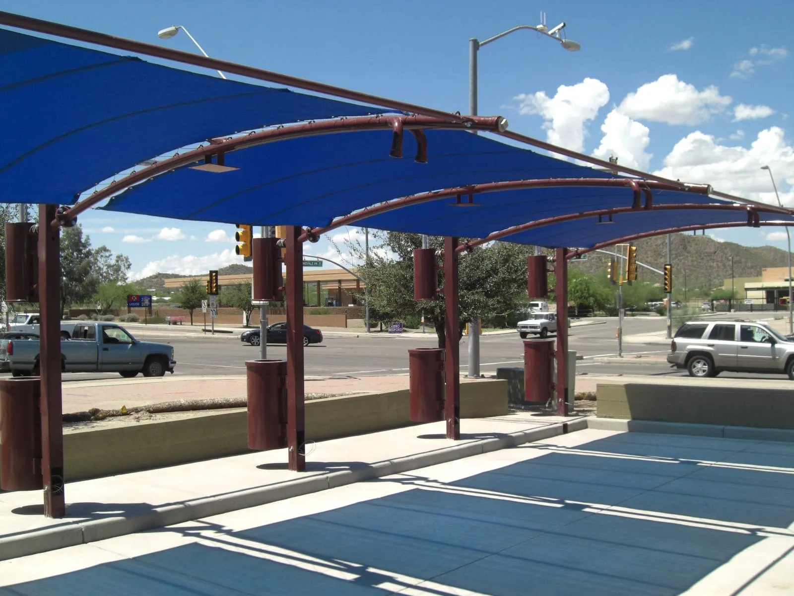 Car wash vacuum lot under Eurovac canopies