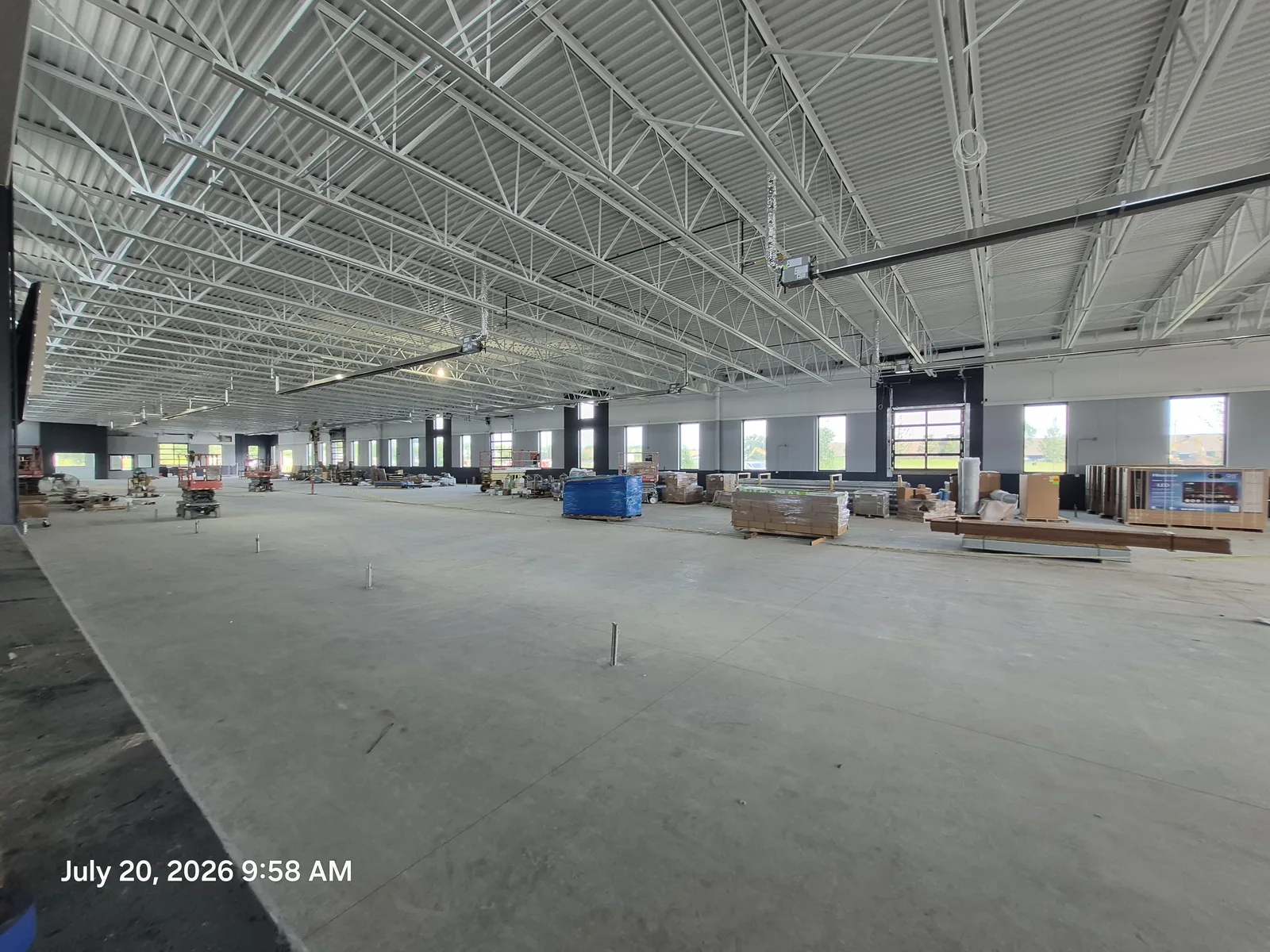 Massive indoor vacuum hall under construction - World's Longest Carwash